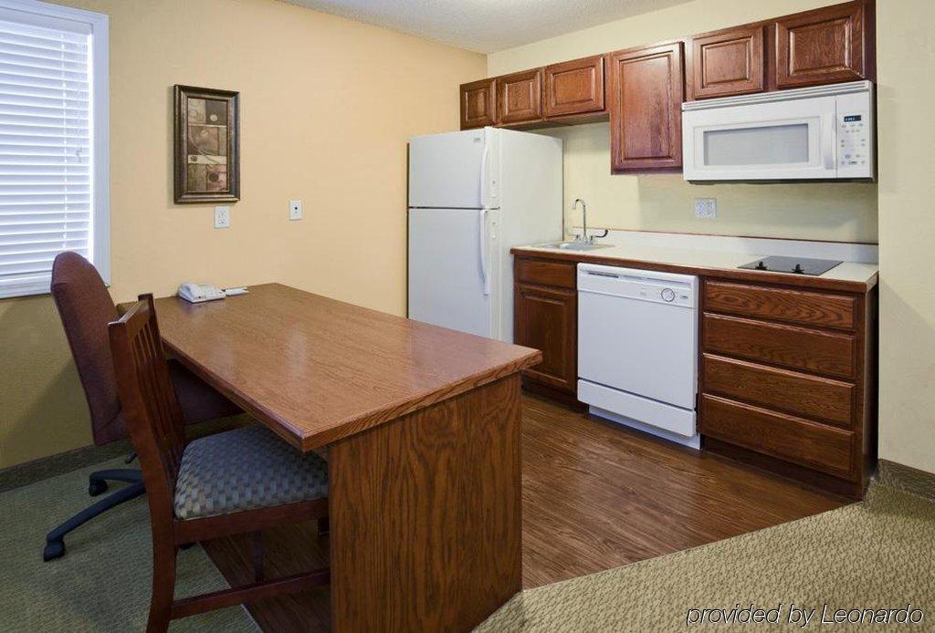 Grandstay Hotel & Suites Perham Esterno foto