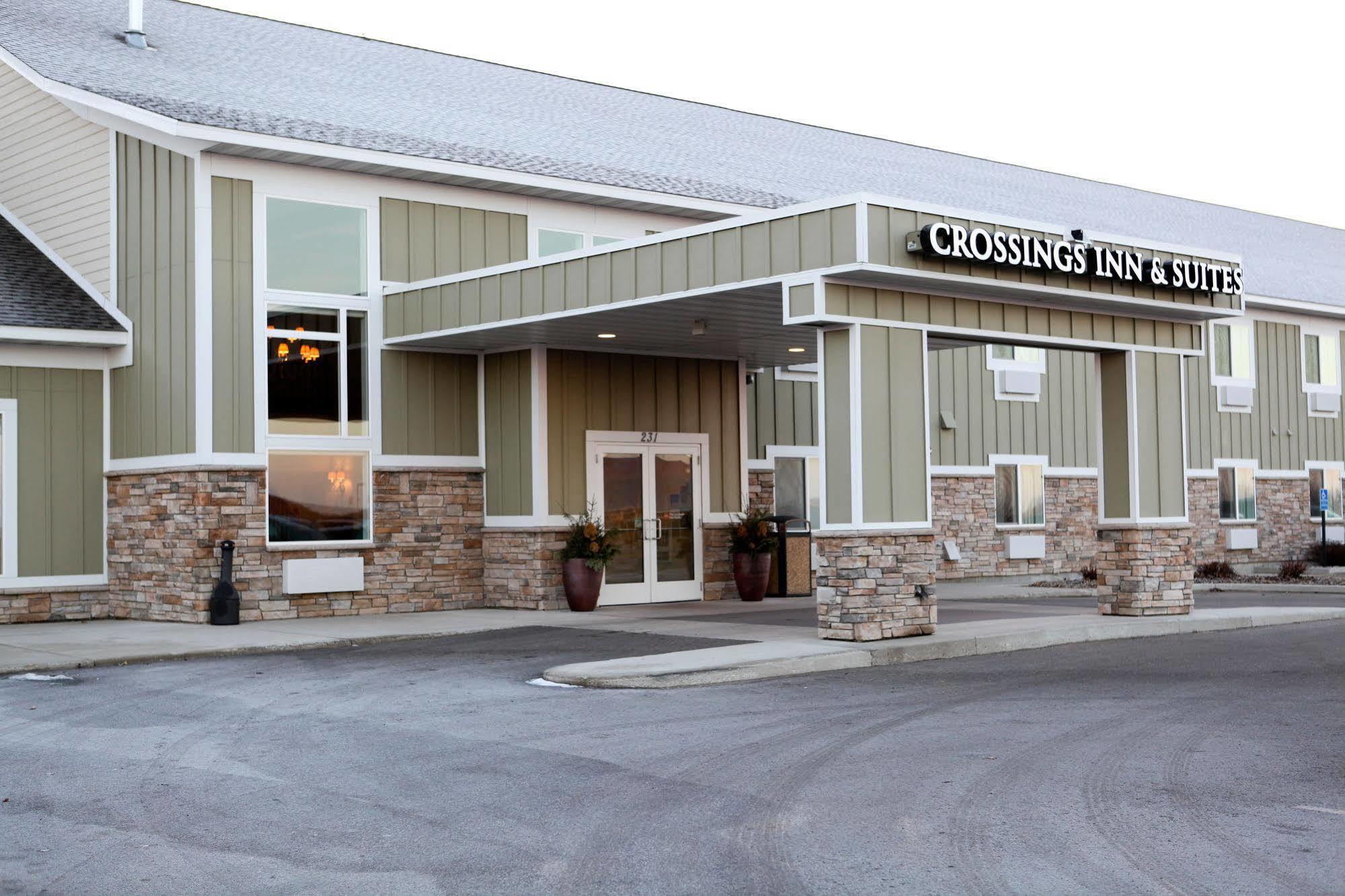 Grandstay Hotel & Suites Perham Esterno foto